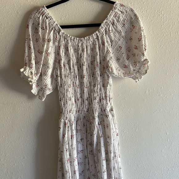 Gauze Cotton White Floral Dress - Picture 6 of 8